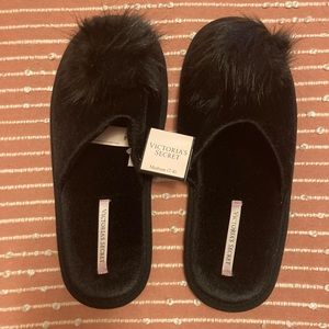 Victoria’s Secret Black Pom Slippers